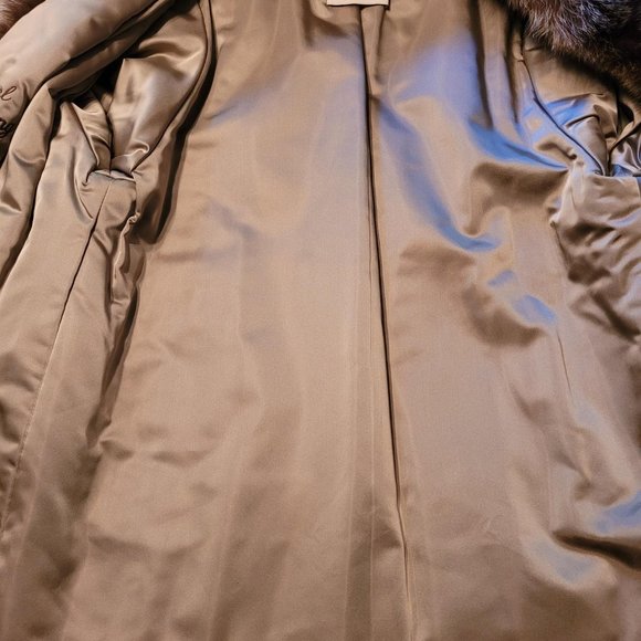 Vintage Fur Coat - Picture 3 of 8